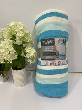 Better Homes & Gardens Flat Woven Blue White Stripe Beach Towel 38' X 72'